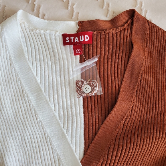 STAUD Colorblock Ribbed Cardigan in Tan White - Picture 4 of 7